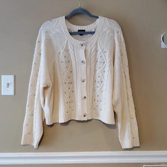 Torrid Cable Knit Cropped Cardigan With Rhinstones In Cream Size 3X - Picture 4 of 11